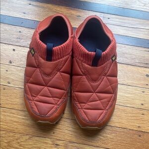 Teva Women’s Quilted Rust Ember Moc